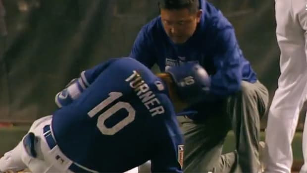 turner-wrist-injury.jpg
